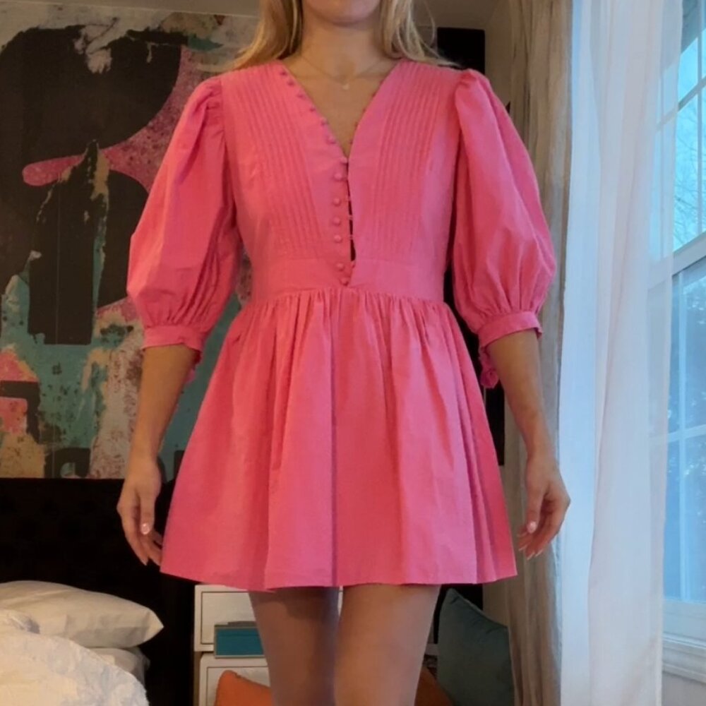 Pink Showpo Dress, Puffy Long Sleeves, Size US 8